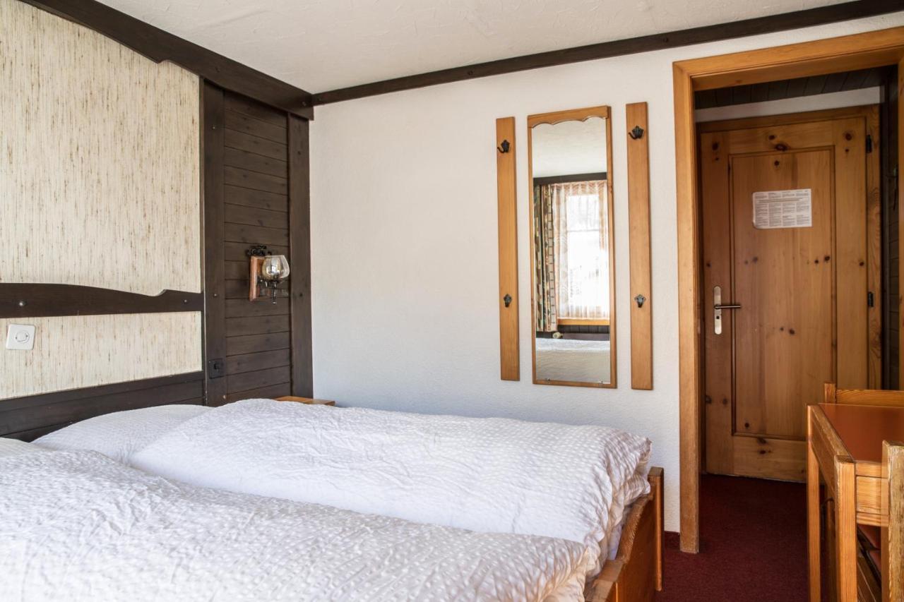 סאס פה Hotel Burgener מראה חיצוני תמונה